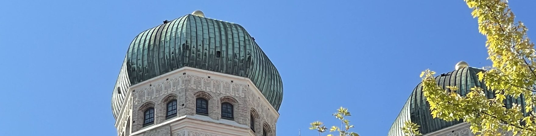 Die Kuppeln der Frauenkirche in München